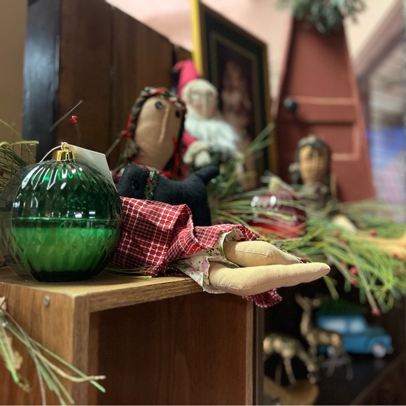 Meet your Posher, Mindy - Picture 5 of 6